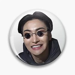 Smiling Seonghwa Pin