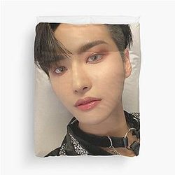 ATEEZ Seonghwa Duvet Cover
