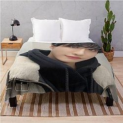 ATEEZ Seonghwa Blanket