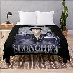 Icy Vintage Seonghwa Throw Blanket
