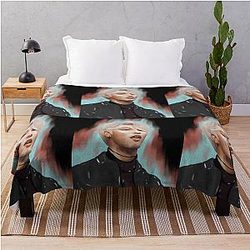 Seonghwa Throw Blanket