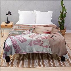 ATEEZ Seonghwa Throw Blanket