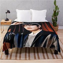 Stray Kids Seungmin Throw Blanket