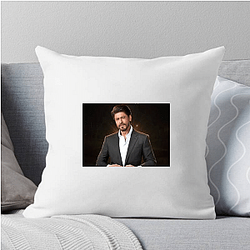 Hollywood Hunk Shah Rukh Khan Pillows Cover