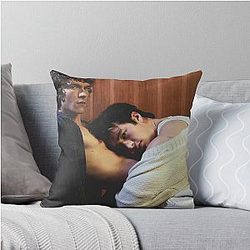 Heated Rivalry Shane Hollander Ilya Rozanov Throw Pillow