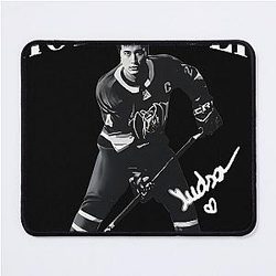 Shane Hollander Heated Rivalry Vintage Hockey Art Mouse