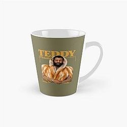 Symmetrical Arcs with Bold Oversized Mug