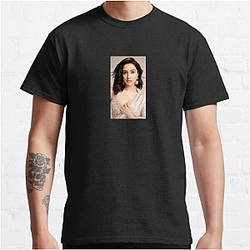 Red Carpet Queen Shraddha Kapoor T-Shirts