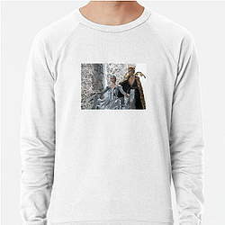 Snow White and the Huntsman received mixed reviews Snow White And The Huntsman Sweatshirts