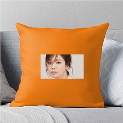 Red Carpet Queen Song Hye Kyo Pillows Cover