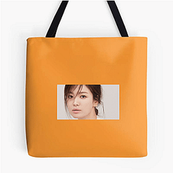 Red Carpet Queen Song Hye Kyo Bags