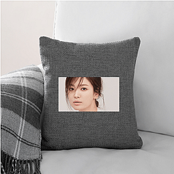 Red Carpet Queen Song Hye Kyo Pillows Cover