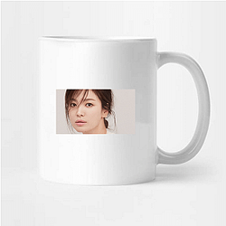 Red Carpet Queen Song Hye Kyo Mugs