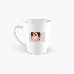 Red Carpet Queen Song Hye Kyo Mugs