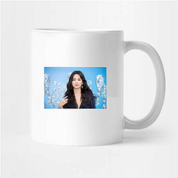 Hollywood Starlet Song Hye Kyo Mugs