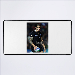 Passing Specialist Sonny Bill Williams Mouse Pads