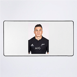 Playmaker Leader Sonny Bill Williams Mouse Pads