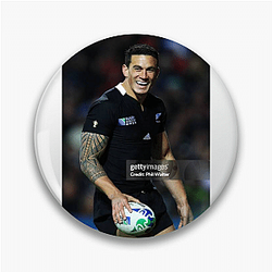 Passing Specialist Sonny Bill Williams Pins