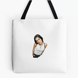 Stella Lefty defines modern streetwear style. Stella Lefty Bags