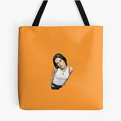 Stella Lefty defines modern streetwear style. Stella Lefty Bags