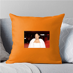 Silver Screen Goddess Stephanie Hsu Pillows Cover