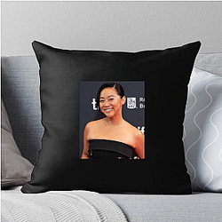 Style Icon Stephanie Hsu Pillows Cover