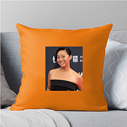 Style Icon Stephanie Hsu Pillows Cover
