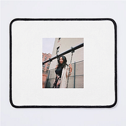 Glamorous Diva Stephanie Hsu Mouse Pads