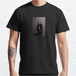 Red Carpet Queen Stephanie Hsu T-Shirts