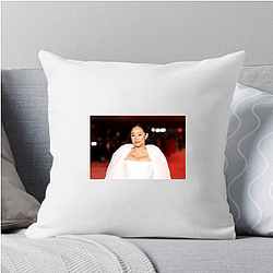 Silver Screen Goddess Stephanie Hsu Pillows Cover