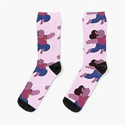 Steven Universe Showing His Socks
