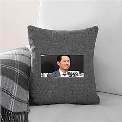 Versatile Actor Steven Yeun Pillows Cover