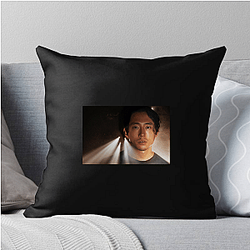 Box Office King Steven Yeun Pillows Cover