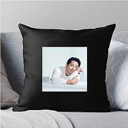 Screen Heartthrob Steven Yeun Pillows Cover
