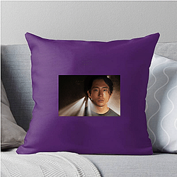 Box Office King Steven Yeun Pillows Cover