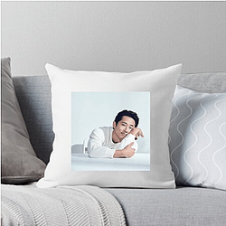 Screen Heartthrob Steven Yeun Pillows Cover