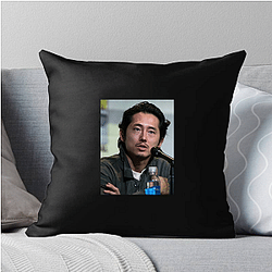 Action Star Steven Yeun Pillows Cover