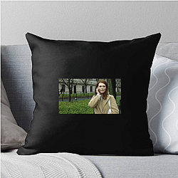 Still Alice is based on a novel Still Alice Pillows Cover