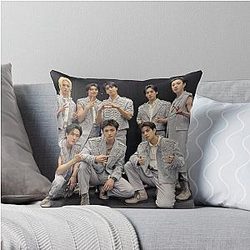 Stray Kids Dominate ot8 tour signatures autographs comeback poster kpop boy group bang chan lee know changbin hyunjin han felix seungmin jeongin Throw Pillow