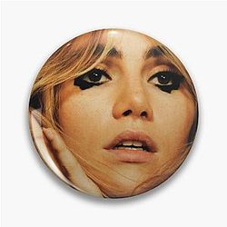 Full logo of Suki's I Can't Let Go Debut Pin