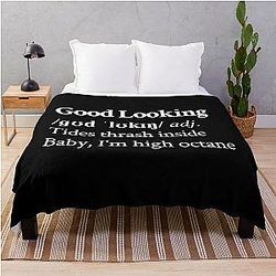 Suki Waterhouse Aesthetic Lyrics Black Throw Blanket