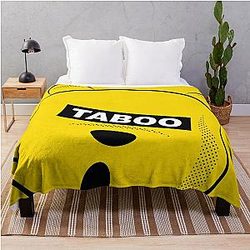 WINNIE TABOO Throw Blanket