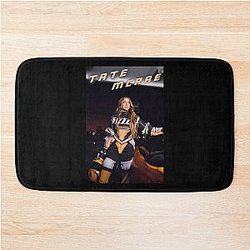 Tate McRae – 2-Hand Bath Mat