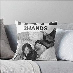 Tate McRae 2 Hands Poster Throw Pillow
