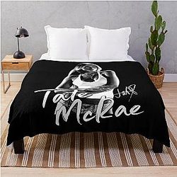 Tate Mcrae Retro Throw Blanket