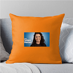 Style Icon Tatiana Maslany Pillows Cover