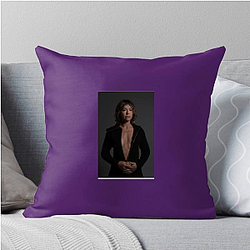 Academy Award Winner Tatiana Maslany Pillows Cover