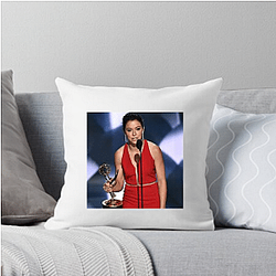 Glamorous Diva Tatiana Maslany Pillows Cover