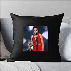 Glamorous Diva Tatiana Maslany Pillows Cover