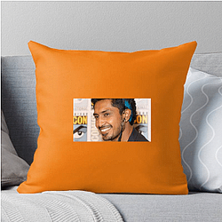 Tenoch Huerta Merchandise Tenoch Huerta Pillows Cover